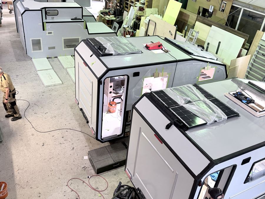 Elektrik und Endmontage der Pickup-Wohnkabine